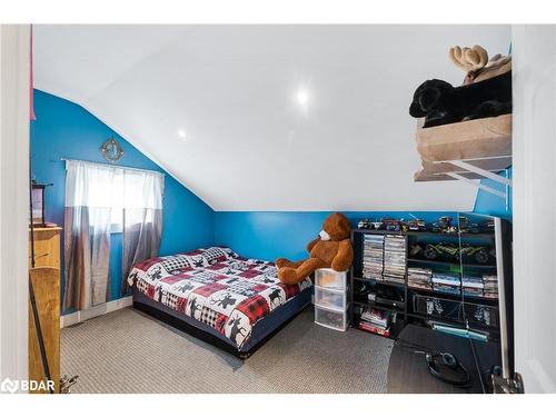 1754 Concession 10 Road, Ramara, ON - Indoor Photo Showing Bedroom
