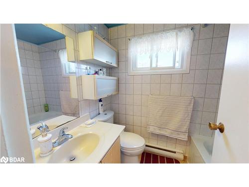 183 Marksam Road, Guelph, ON - Indoor Photo Showing Bathroom