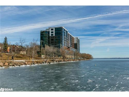 910-185 Dunlop Street E, Barrie, ON - Outdoor With Body Of Water With View