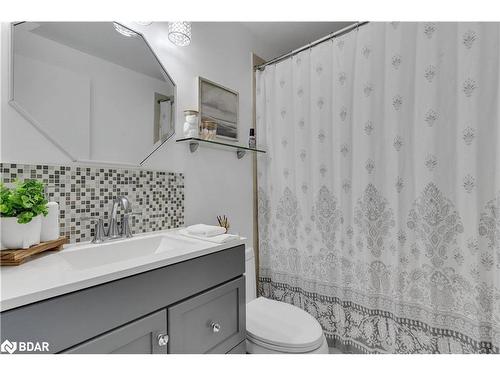 18 Windfield Crescent, Kingston, ON - Indoor Photo Showing Bathroom