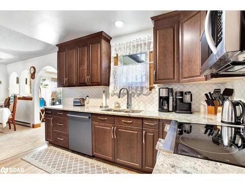 9 Riverside Crescent, Wasaga Beach, ON - Indoor Photo Showing Kitchen With Double Sink