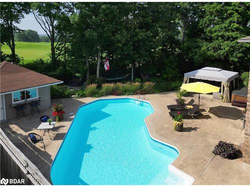 36 Crompton Drive, Barrie, ON - Outdoor With In Ground Pool With Backyard