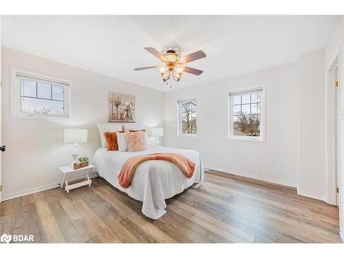 39 Country Trail, Port Severn, ON - Indoor Photo Showing Bedroom