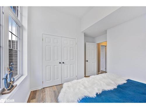 39 Country Trail, Port Severn, ON - Indoor Photo Showing Bedroom