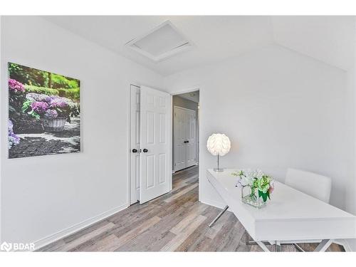 39 Country Trail, Port Severn, ON - Indoor Photo Showing Dining Room