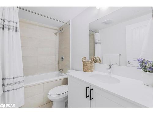 1018-58 Lakeside Terrace, Barrie, ON - Indoor Photo Showing Bathroom