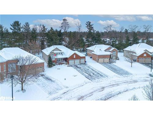 31 Fawndale Crescent, Wasaga Beach, ON - Outdoor
