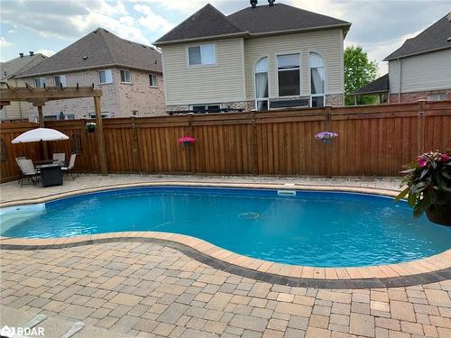 166 The Queensway, Barrie, ON - Outdoor With In Ground Pool