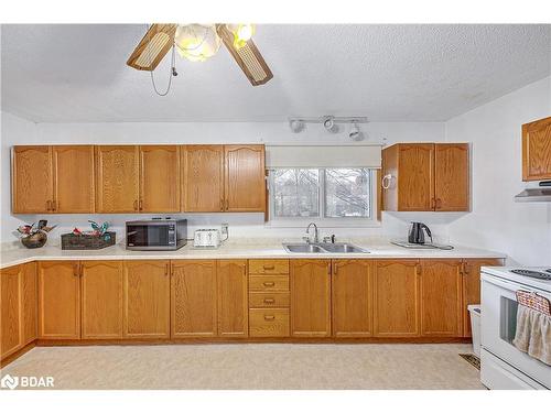 270 High Street, Mactier, ON - Indoor Photo Showing Kitchen With Double Sink