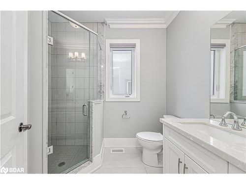 295 Sunnybrae Ave Avenue, Innisfil, ON - Indoor Photo Showing Bathroom