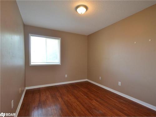 82 Brighton Road, Barrie, ON - Indoor Photo Showing Other Room