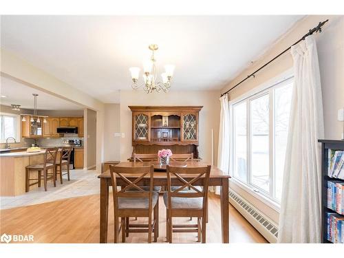 23 Greengables Drive, Hawkestone, ON - Indoor Photo Showing Dining Room