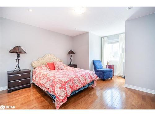 57 High Vista Drive, Oro-Medonte, ON - Indoor Photo Showing Bedroom