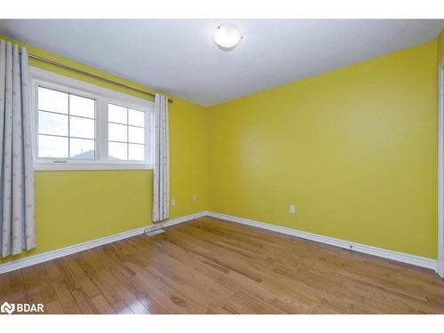 84 Hodgson Drive, Barrie, ON - Indoor Photo Showing Other Room