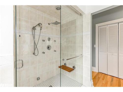 44 Elizabeth Street, Alliston, ON - Indoor Photo Showing Bathroom