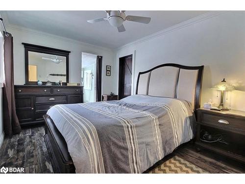 667 Yearley Road, Sprucedale, ON - Indoor Photo Showing Bedroom