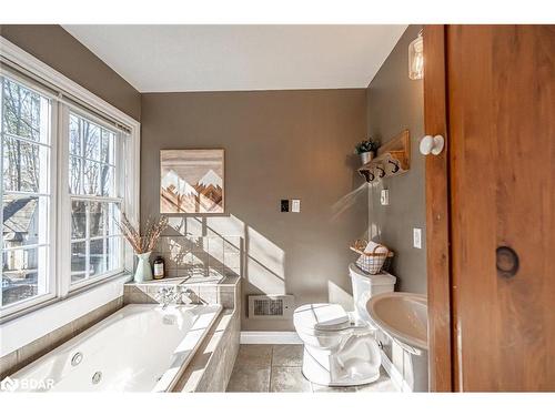 3 Ghibb Avenue, Minesing, ON - Indoor Photo Showing Bathroom