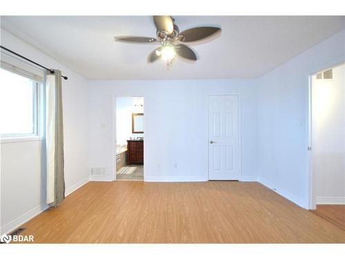 160 Taylor Drive, Barrie, ON - Indoor Photo Showing Other Room