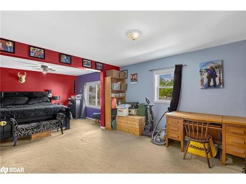 22 Shamrock Crescent, Angus, ON - Indoor Photo Showing Bedroom