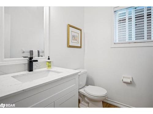95 Nicholson Drive, Barrie, ON - Indoor Photo Showing Bathroom