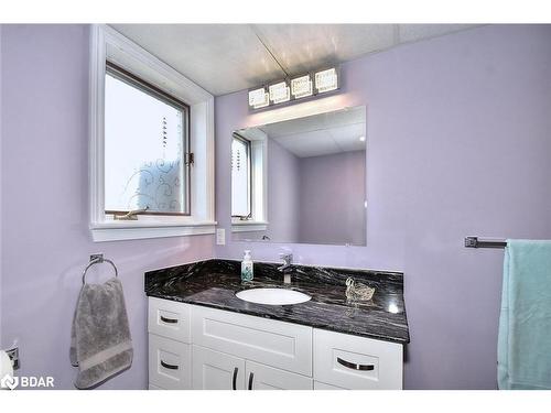 227 Park Lane, Hastings, ON - Indoor Photo Showing Bathroom