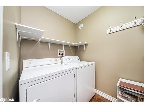 3472 Monck Road, Ramara, ON - Indoor Photo Showing Laundry Room