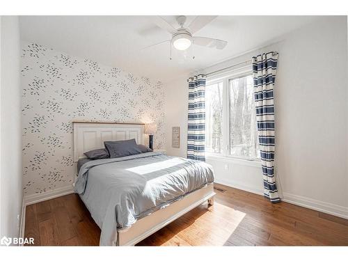 3691 Brunel Road, Baysville, ON - Indoor Photo Showing Bedroom