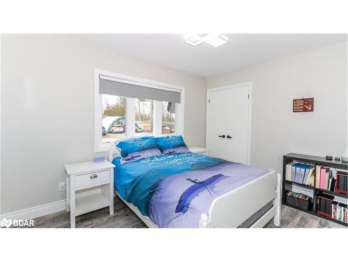 3914 Rosemary Lane, Innisfil, ON - Indoor Photo Showing Bedroom