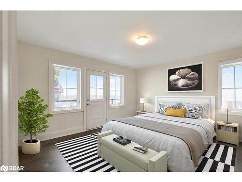 8 Morgan Drive, Oro-Medonte, ON - Indoor Photo Showing Bedroom