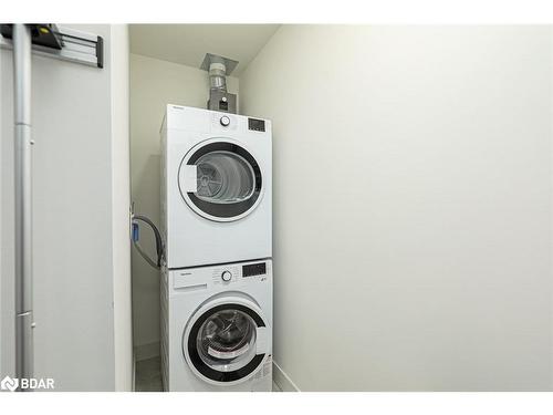 307-20 Beckwith Lane, The Blue Mountains, ON - Indoor Photo Showing Laundry Room