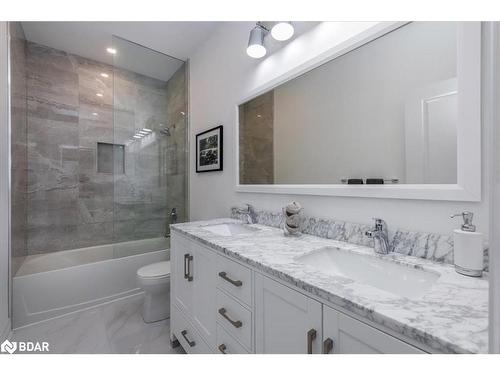 16 Rushton Road, Georgina, ON - Indoor Photo Showing Bathroom