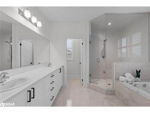 53 Sanford Circle, Springwater, ON - Indoor Photo Showing Bathroom