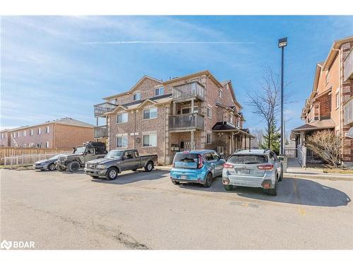 4-83 Goodwin Drive, Barrie, ON - Outdoor With Balcony