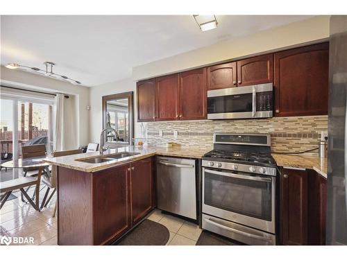 31 Quailvalley Drive, Brampton, ON - Indoor Photo Showing Kitchen With Double Sink