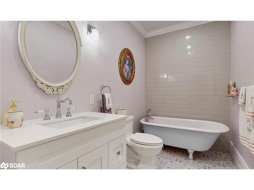 98 Church Street, Bowmanville, ON - Indoor Photo Showing Bathroom