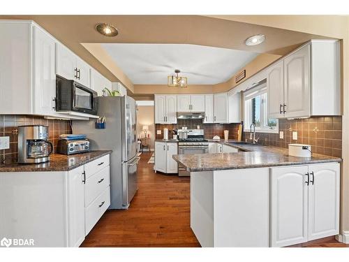 24 Briarwood Crescent, Belleville, ON - Indoor Photo Showing Kitchen