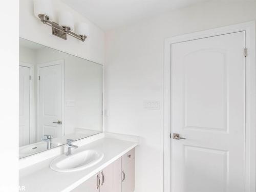 3778 Sunbank Crescent, Severn, ON - Indoor Photo Showing Bathroom