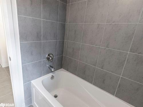 3778 Sunbank Crescent, Severn, ON - Indoor Photo Showing Bathroom