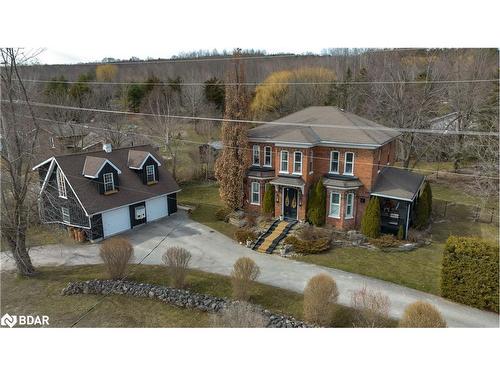 7612 County 9 Road, Creemore, ON - Outdoor