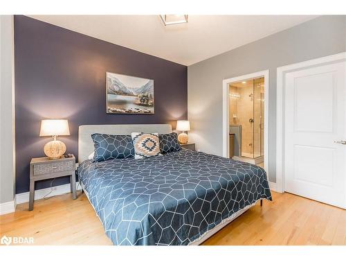 42-171 Snowbridge Way, The Blue Mountains, ON - Indoor Photo Showing Bedroom