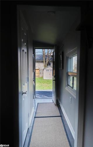 20 English Drive, Beeton, ON - Indoor Photo Showing Other Room