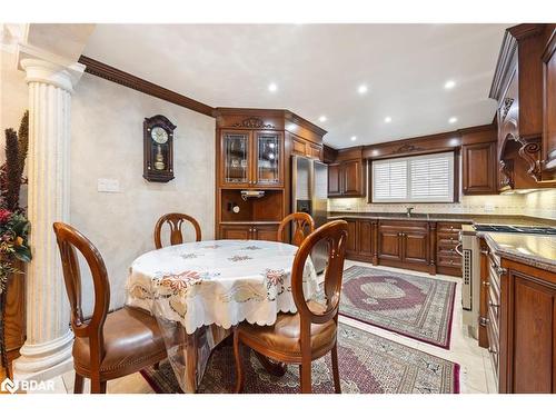 89 Crestwood Road, Vaughan, ON - Indoor Photo Showing Dining Room