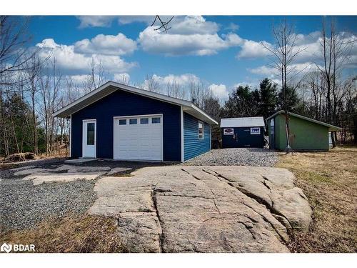 26 Meadowcrest Drive, Mcdougall, ON - Outdoor