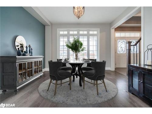 9 Strong Avenue, Angus, ON - Indoor Photo Showing Dining Room