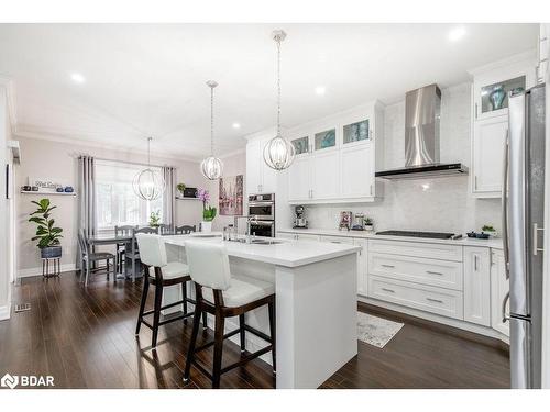 32 Natures Trail, Wasaga Beach, ON - Indoor Photo Showing Kitchen With Upgraded Kitchen