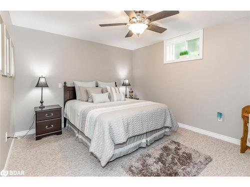 5890 Old Mill Road, Essa, ON - Indoor Photo Showing Bedroom