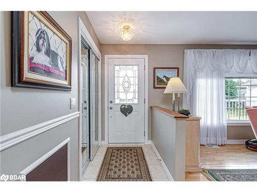 52 Vermont Avenue, Wasaga Beach, ON - Indoor Photo Showing Other Room
