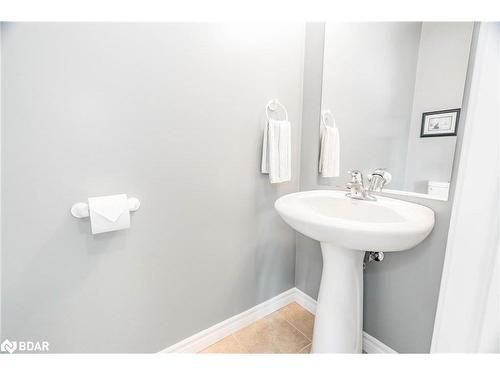 231 Atkinson Street, Stayner, ON - Indoor Photo Showing Bathroom