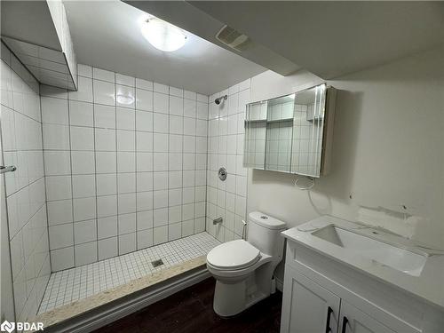 90A Bernick Drive, Barrie, ON - Indoor Photo Showing Bathroom