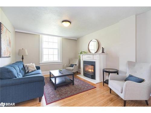 204 Spruce Crescent, Barrie, ON - Indoor Photo Showing Living Room With Fireplace